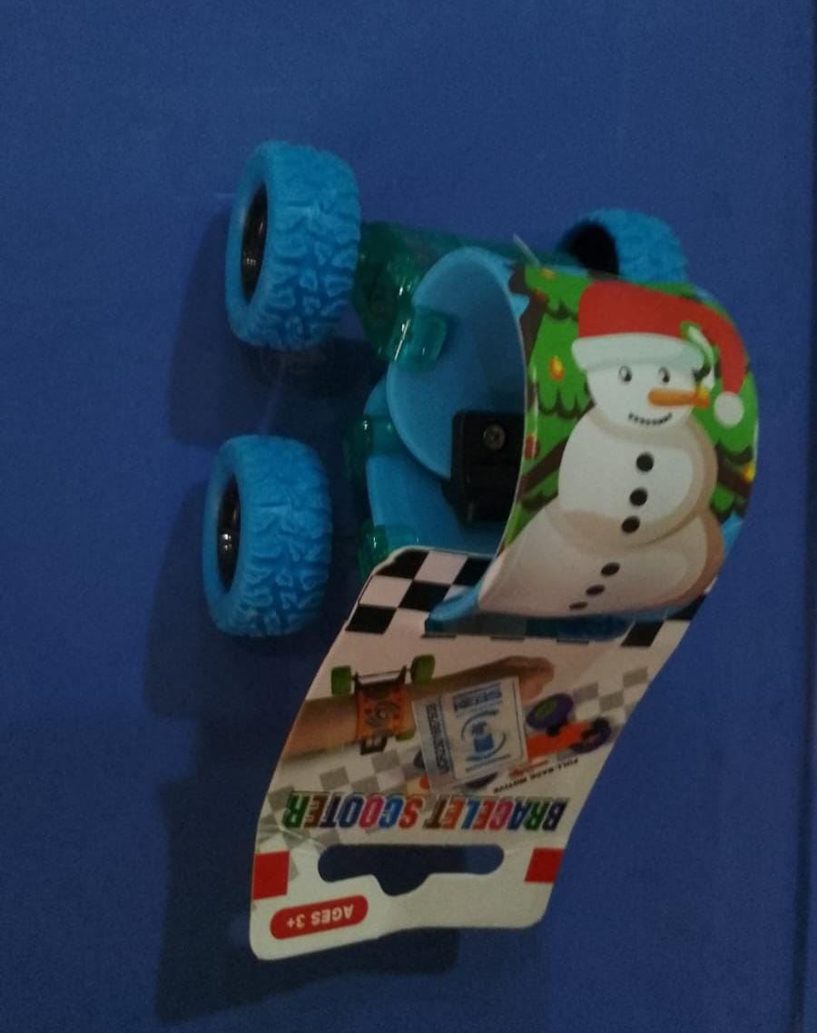 Rev Up Your Style: Scooter Ring Cars Bracelet for Car Aficionados